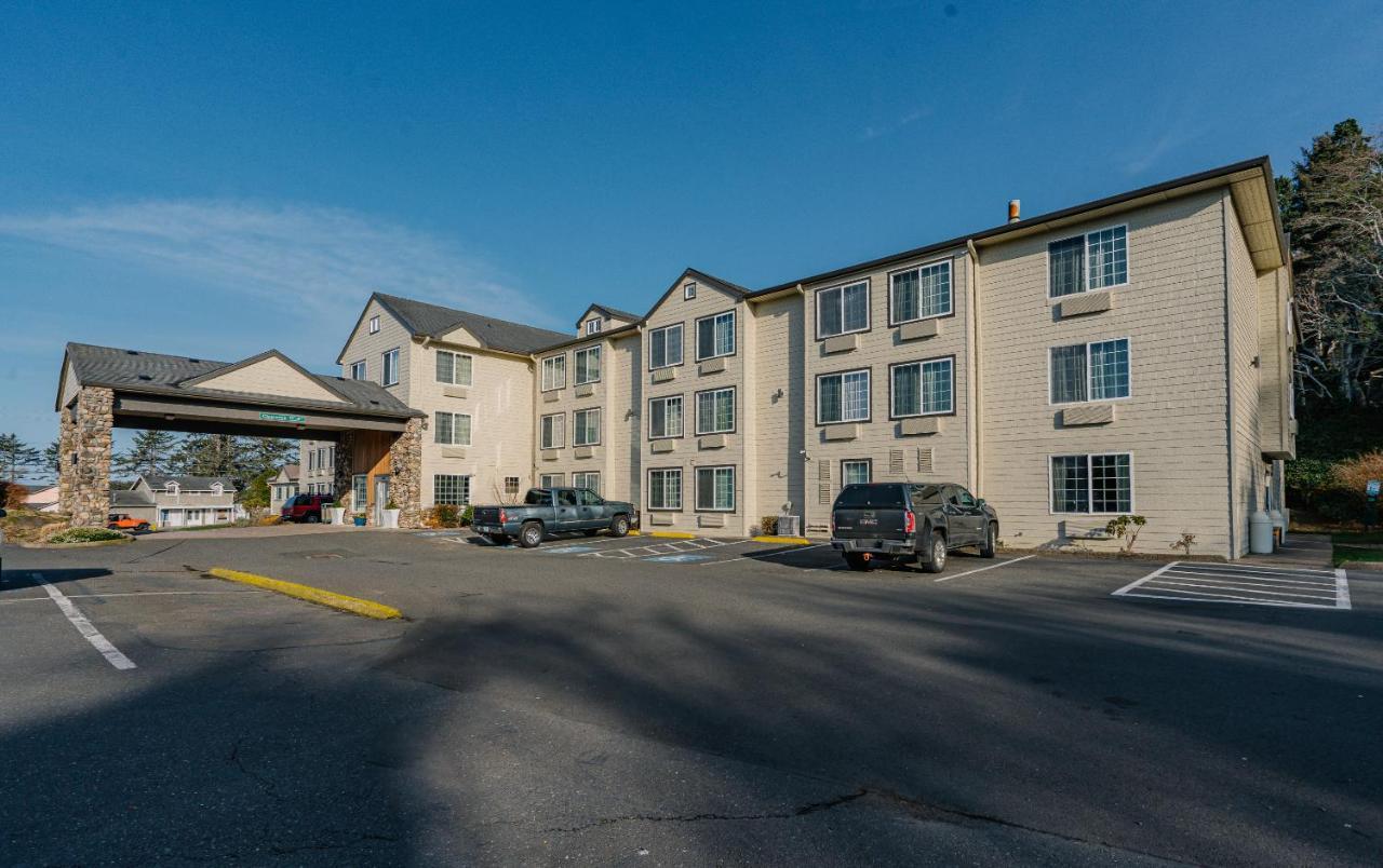 The Ashley Inn & Suites Lincoln City Exterior foto